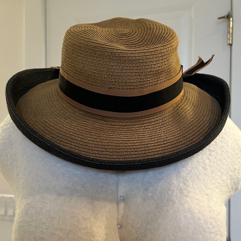 Karen Keith Two-Tone Tan/Brown & Black Women's Hat‎ with Bow - Picture 3 of 8